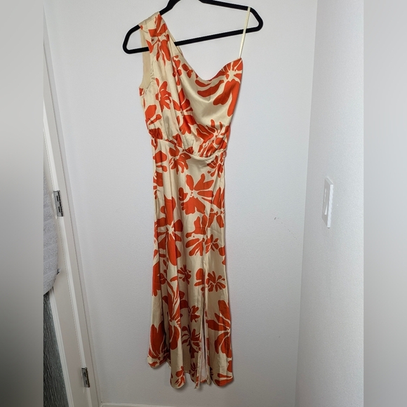 Petal & Pup Ana Satin Floral One Shoulder Satin Midi Dress Orange Cream Sz XS - Picture 4 of 13
